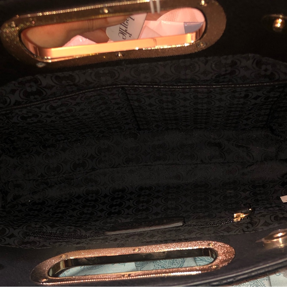 NWT Charming Charlie Black Quilted Vegan Leather Purse - Picture 5 of 6